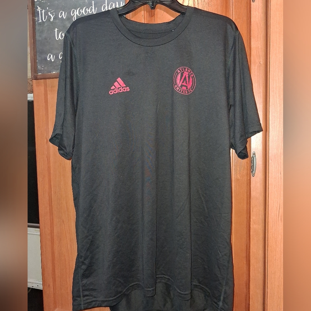 Adidas Atlanta United FC Black Tee with Red Accents In A Mens Size 2XL. NWT
